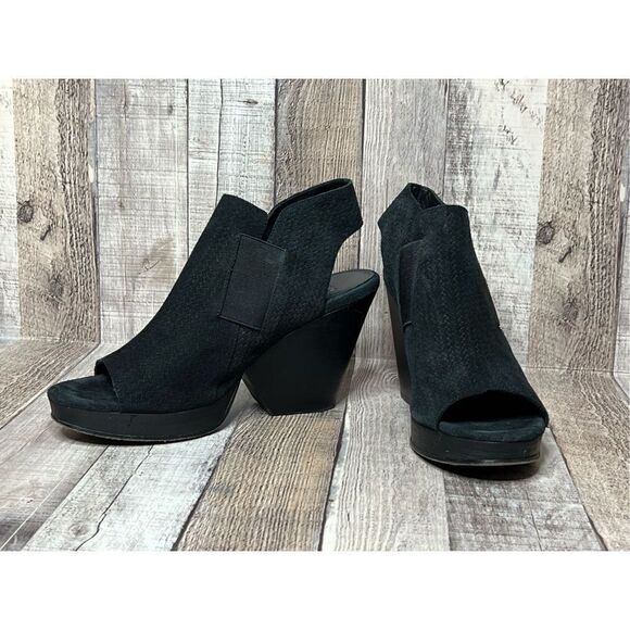 Eileen Fisher Black Wedge Sandals - Picture 1 of 9